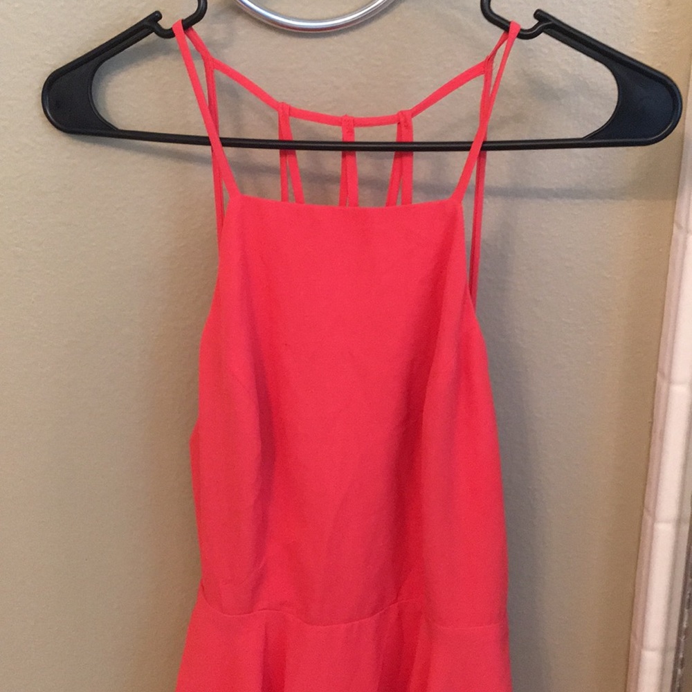 Size Small Lulu’s Dress, beautiful back straps
